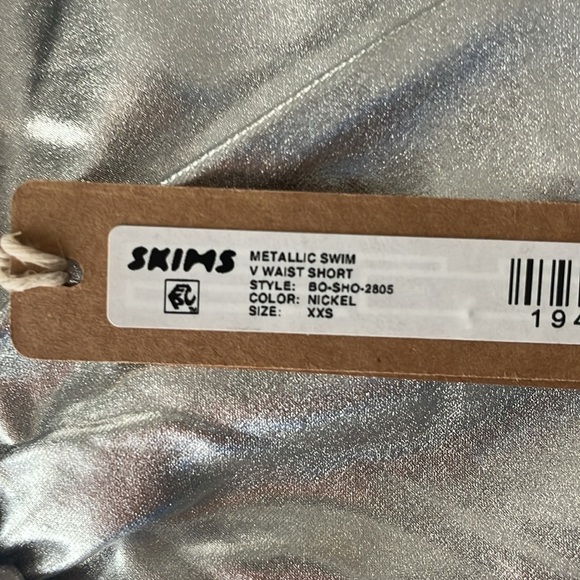 Skims NWT Nickel Metallic Swim V Waist Shorts Size XXS - Picture 5 of 8